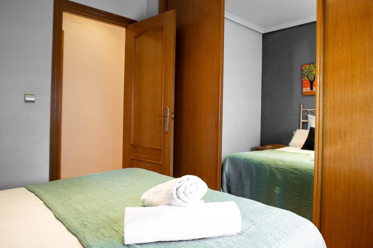 レリアナ Florit Flats - The Orange Lemon Tree Houseヴィラ エクステリア 写真