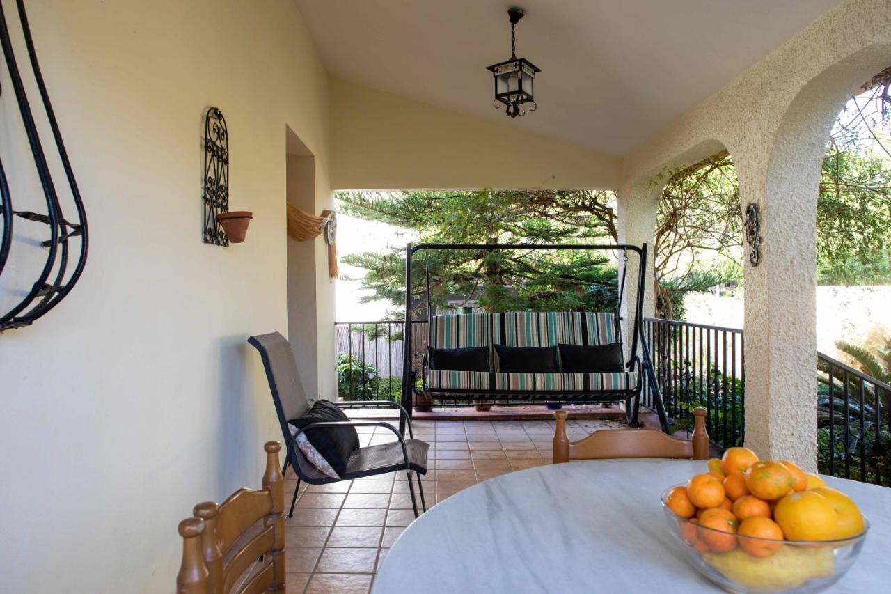 レリアナ Florit Flats - The Orange Lemon Tree Houseヴィラ エクステリア 写真